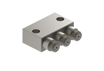 振動(dòng)傳感器在故障診斷中的妙用:精準(zhǔn)捕捉設(shè)備健康的"心跳" 振動(dòng)傳感器在故障診斷中的妙用:精準(zhǔn)捕捉設(shè)備健康的"心跳"(圖1)